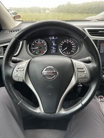 Nissan Qashqai - 11