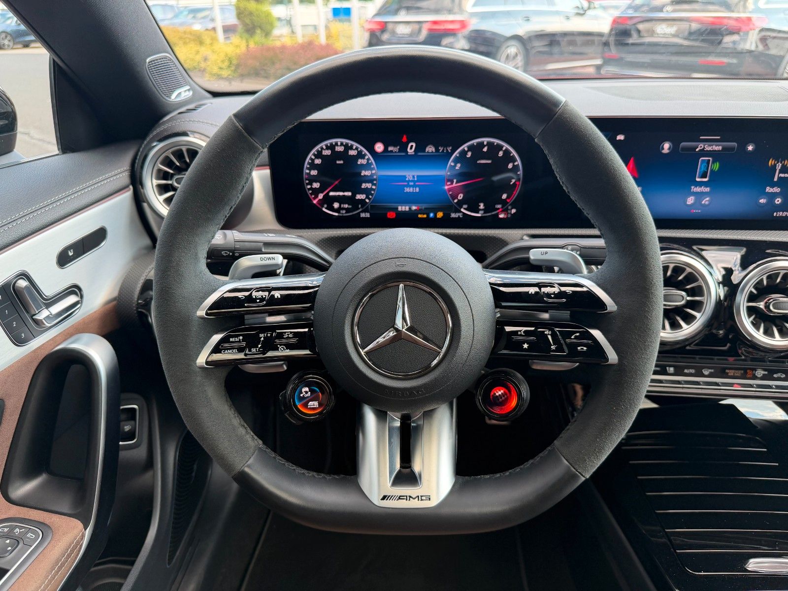 Fahrzeugabbildung Mercedes-Benz CLA 45 S AMG+Pano+Burm+Memory+Distr+HUD+360
