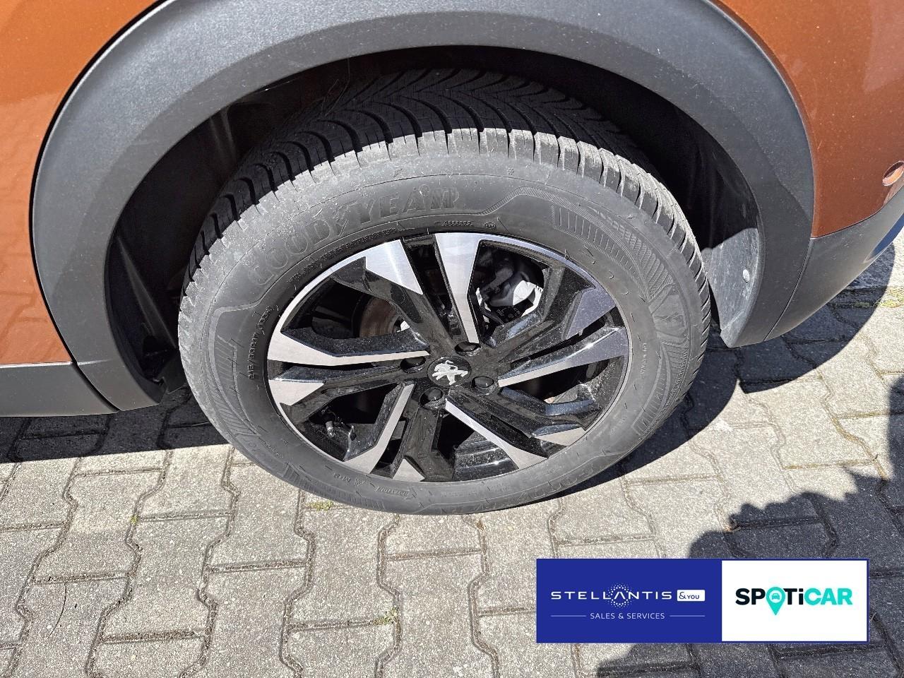 Peugeot 2008 1.2 PureTech 130 GT 1.2 PureTech 130 GT (EU