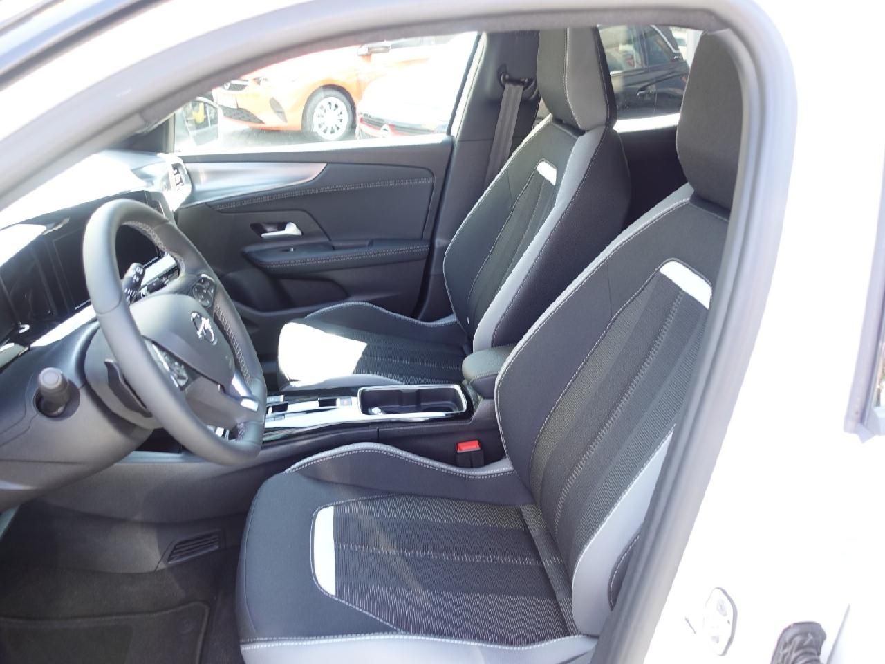 Fahrzeugabbildung Opel Mokka GS 1,2 Line Mild Hybrid