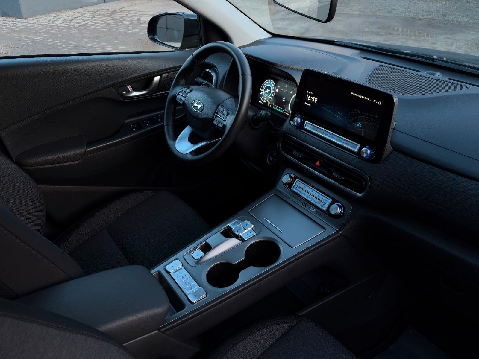 Fahrzeugabbildung Hyundai Kona Edition 30+ Elektro 2WD CarPlay LKA PDC LFA