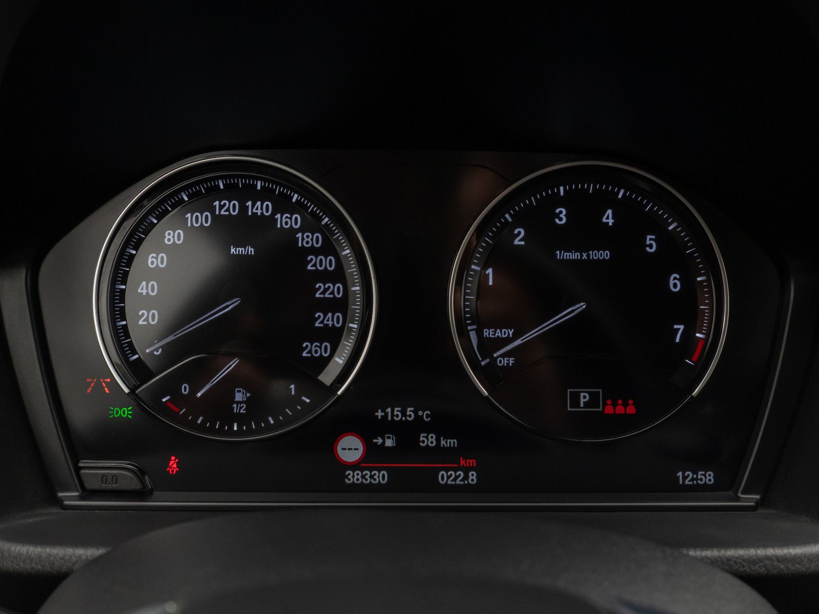 Fahrzeugabbildung BMW X1 sD20i SportLine Parkassistent Lordos DAB LED