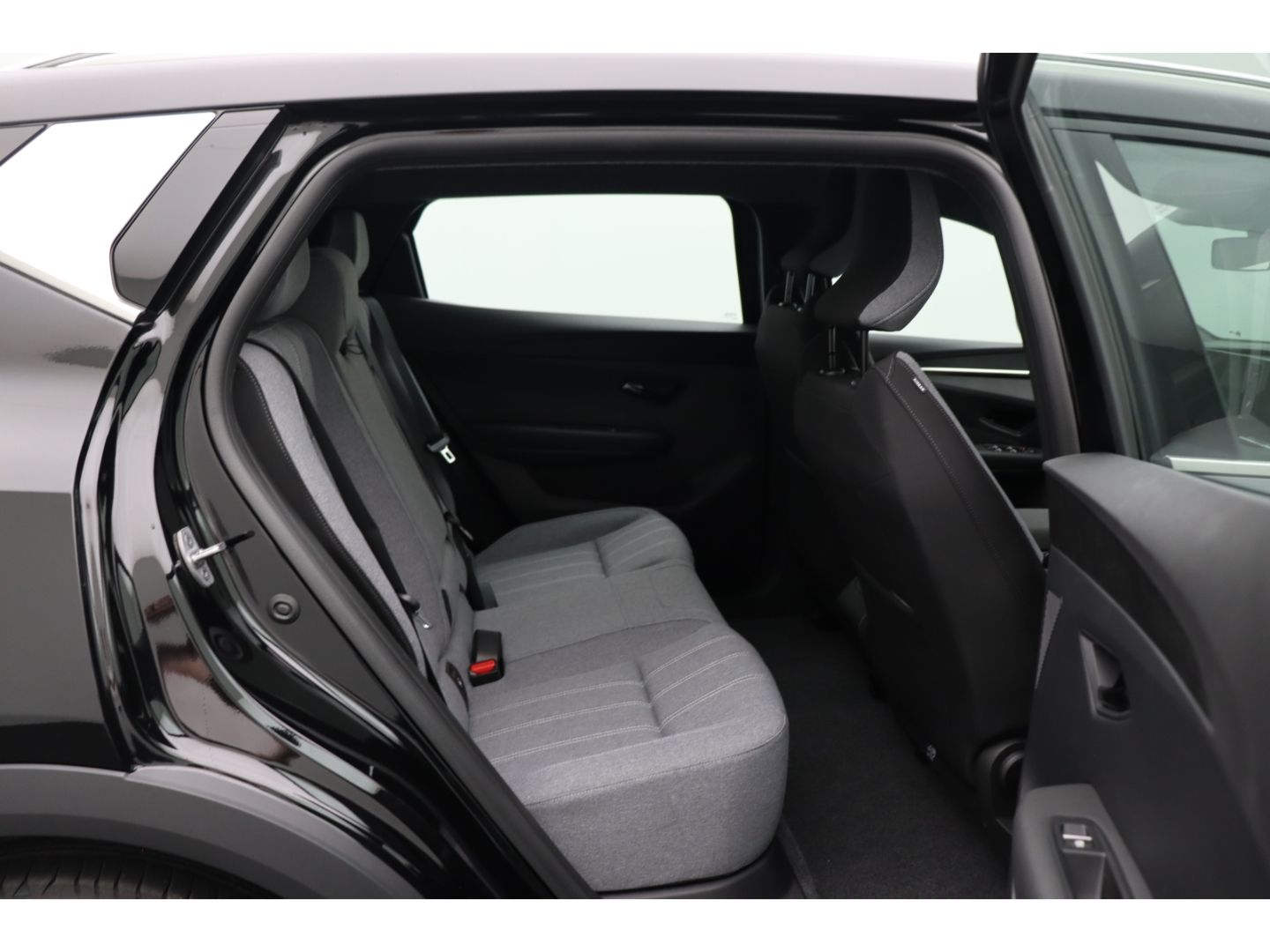 Fahrzeugabbildung Mitsubishi Eclipse Cross Diamant Plus 11 KW ACC LED SHZ