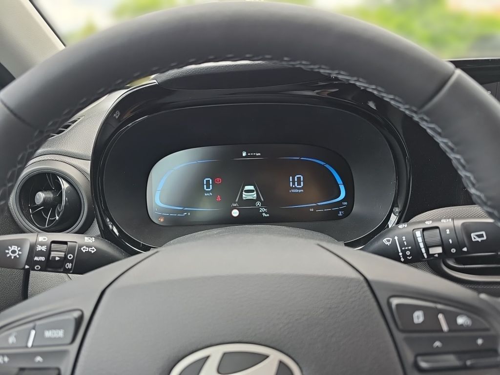 Fahrzeugabbildung Hyundai i10 1.0 Trend +R.Kamera+Navi+Carplay