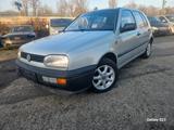 Volkswagen Golf  III OLDTIMER AUTOMATIK NEU TUV - Volkswagen Golf aus 1994: Iii