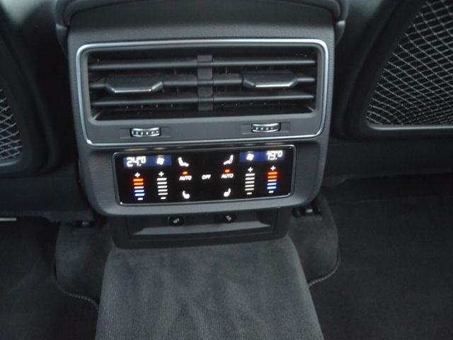 Q8 50 TDI S-line OPTIK-SCHWARZ/23-ZOLL/RAUTE-LED