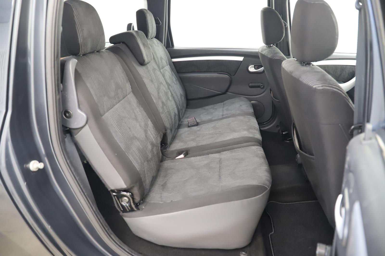 Dacia Logan 2009 — photo 12