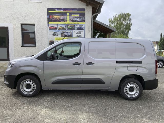 Fotografie des Opel Combo