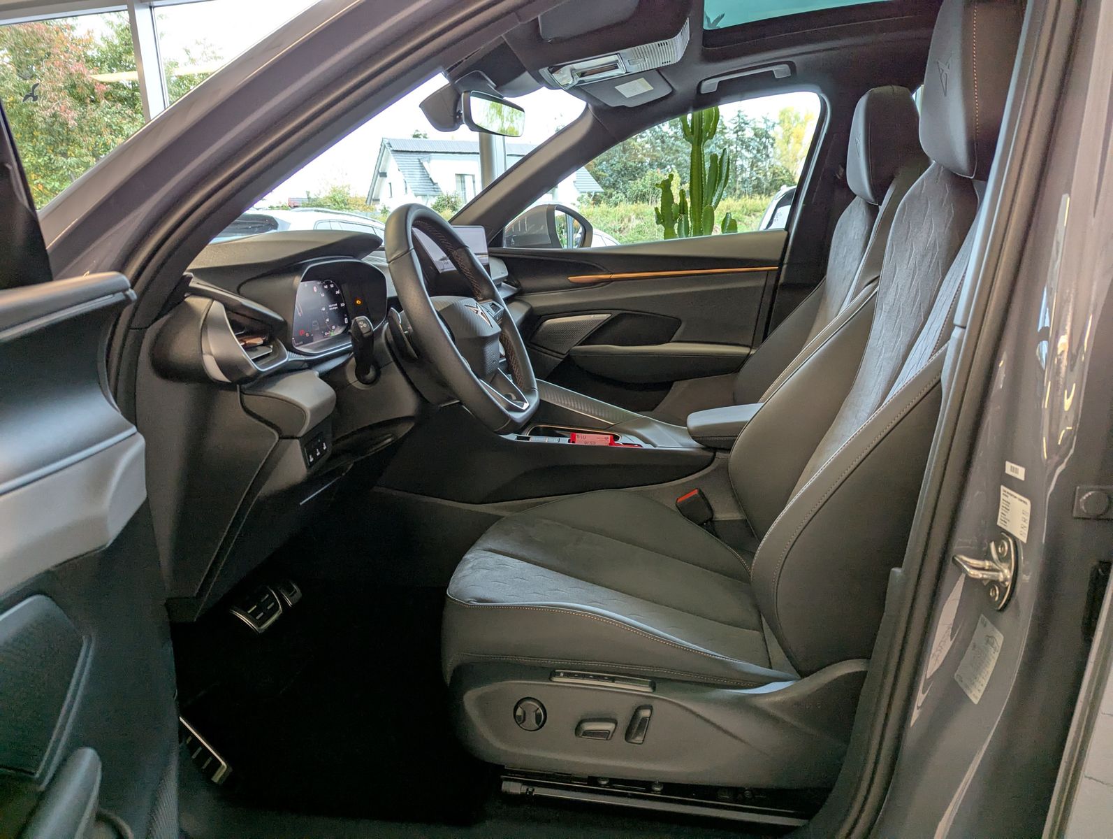 CUPRA Terramar 1.5eTSI HUD DCC Matrix Pano Sennh. 20" - Image 12