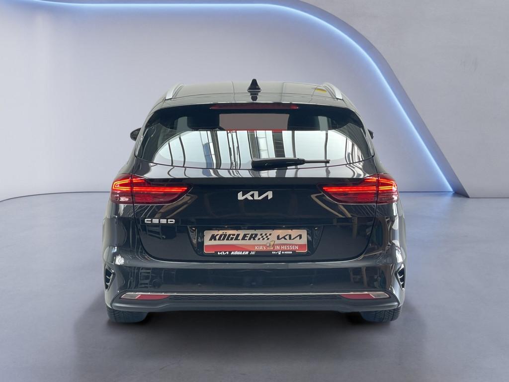 Kia Ceed SW 1.5 T-GDI DCT Spirit