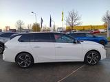Opel Astra Sports Tourer 1.2 Elegance *AHK*KEYLESS*SI - Opel Astra Elegance mit Benzin-Antrieb