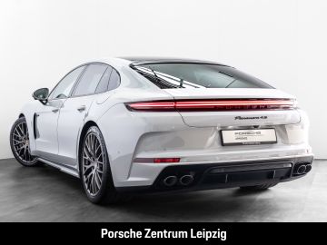 Porsche Panamera - 3