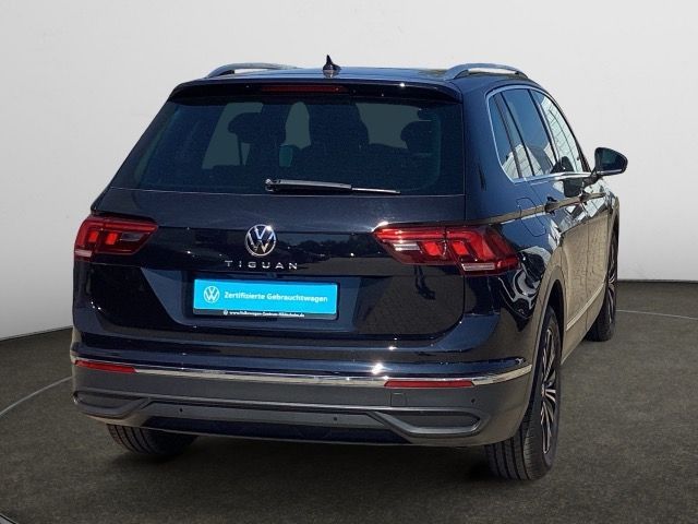 Volkswagen Tiguan 2.0 TDI DSG Move AHK Pano Kamera foto 5