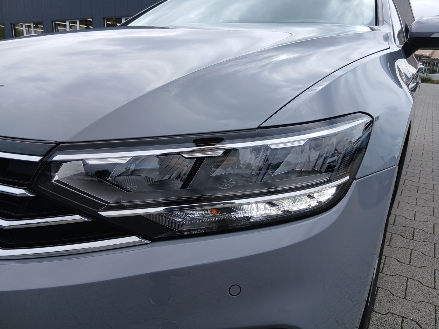Volkswagen Passat Variant - Bild 7