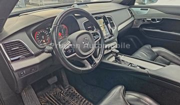 Volvo XC90 - 8