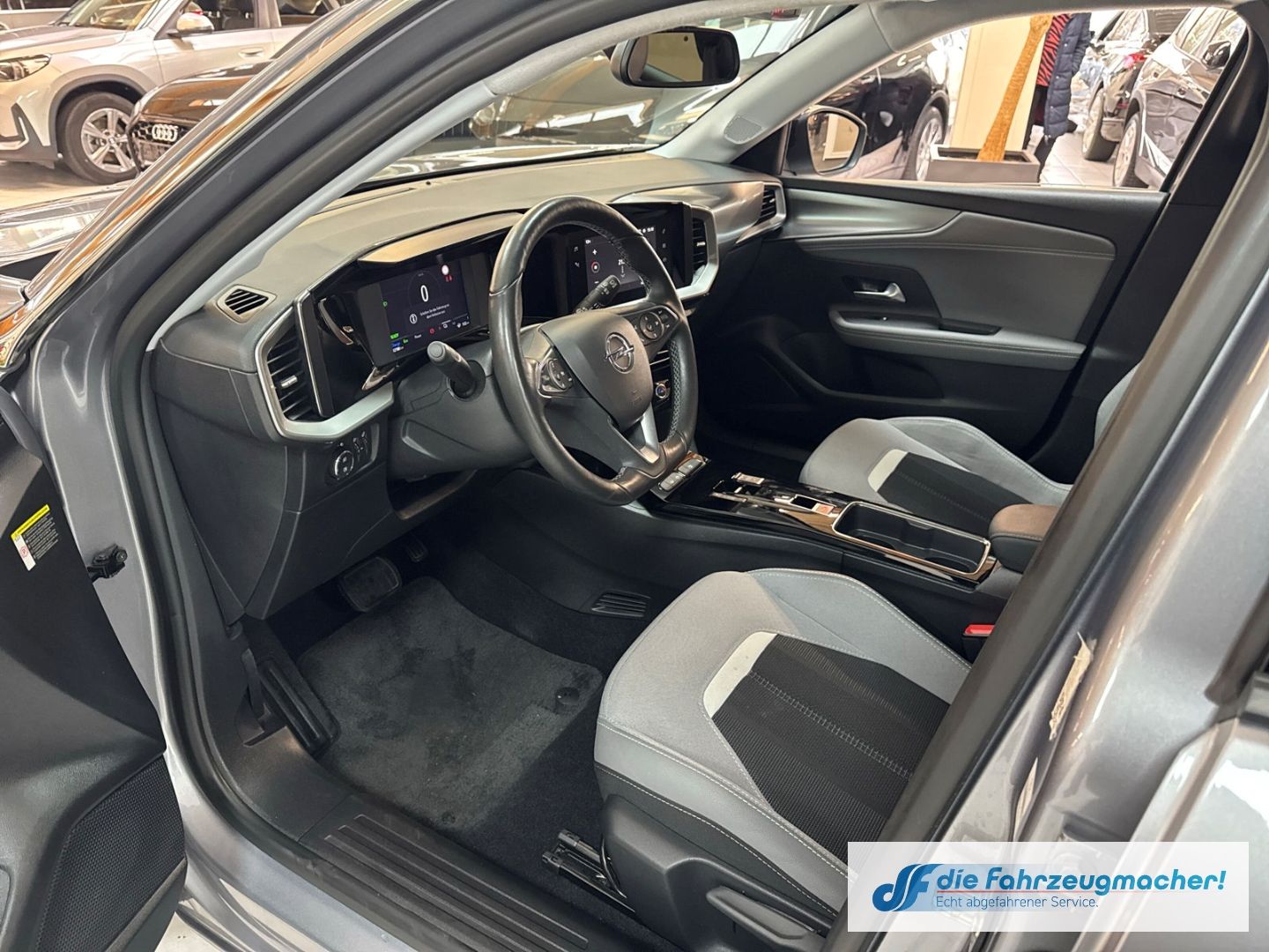 Fahrzeugabbildung Opel Mokka e Elegance Navi Digitales Cockpit LED ACC