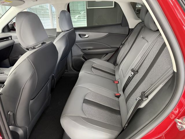 MG S5 64kWh Luxury inkl. Winterkompletträder