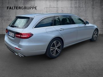 Mercedes E 220 - 6