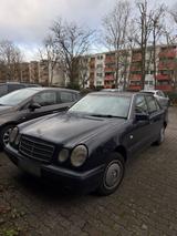 Mercedes-Benz Mercedes E 230 TÜV NEU - gebrauchte Mercedes-Benz E 230 aus dem Jahr 1996
