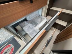 Bürstner SFT 7.0 SIGNATURE  Automatik 180PS AHK