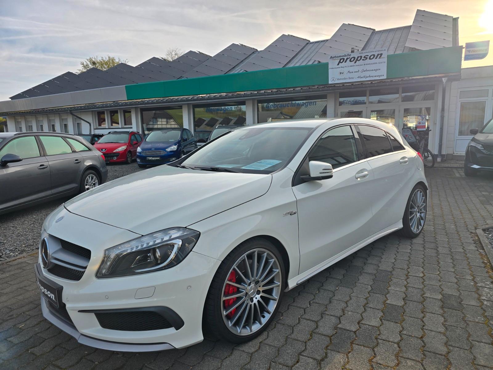 Mercedes-Benz A 45 AMG 4Matic EXKLUSIV 19"ALU NAVI XENON