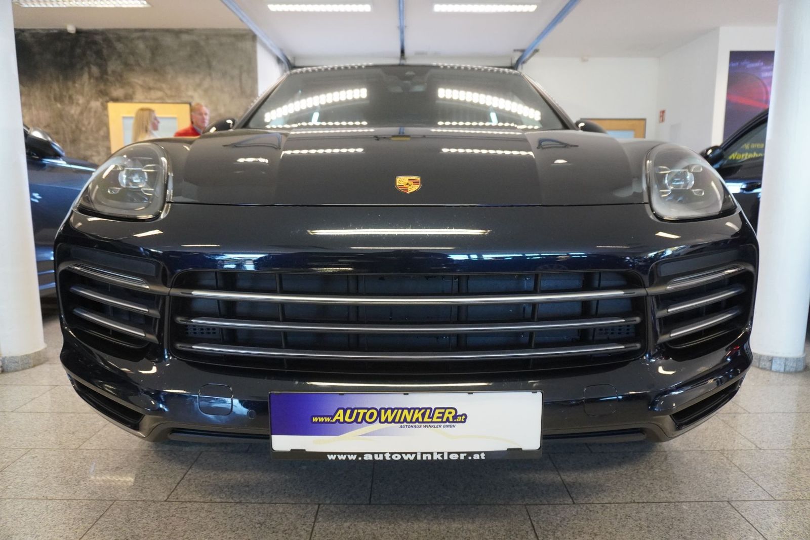 Porsche Cayenne 3.0 V6 e-Hybrid PASM/Kam./LED   imagem 2