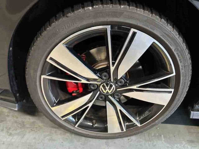 Volkswagen Golf - Bild 8