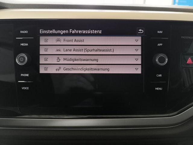 Fahrzeugabbildung Volkswagen Polo 1.0 TSI Move LED APP-CONNECT LANE-ASSIST CL