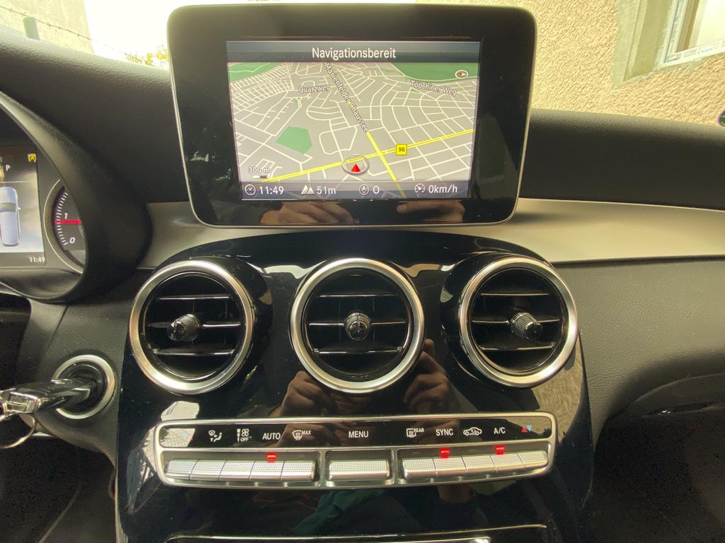 Mercedes-Benz GLC 220