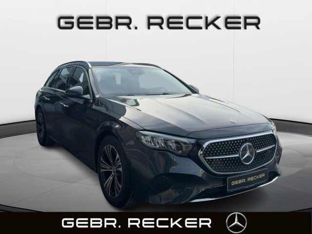 Image of Mercedes-Benz E 220