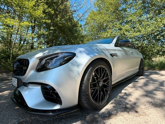 MERCEDES-BENZ E 63 AMG E 63 4MATIC+ Autom. 