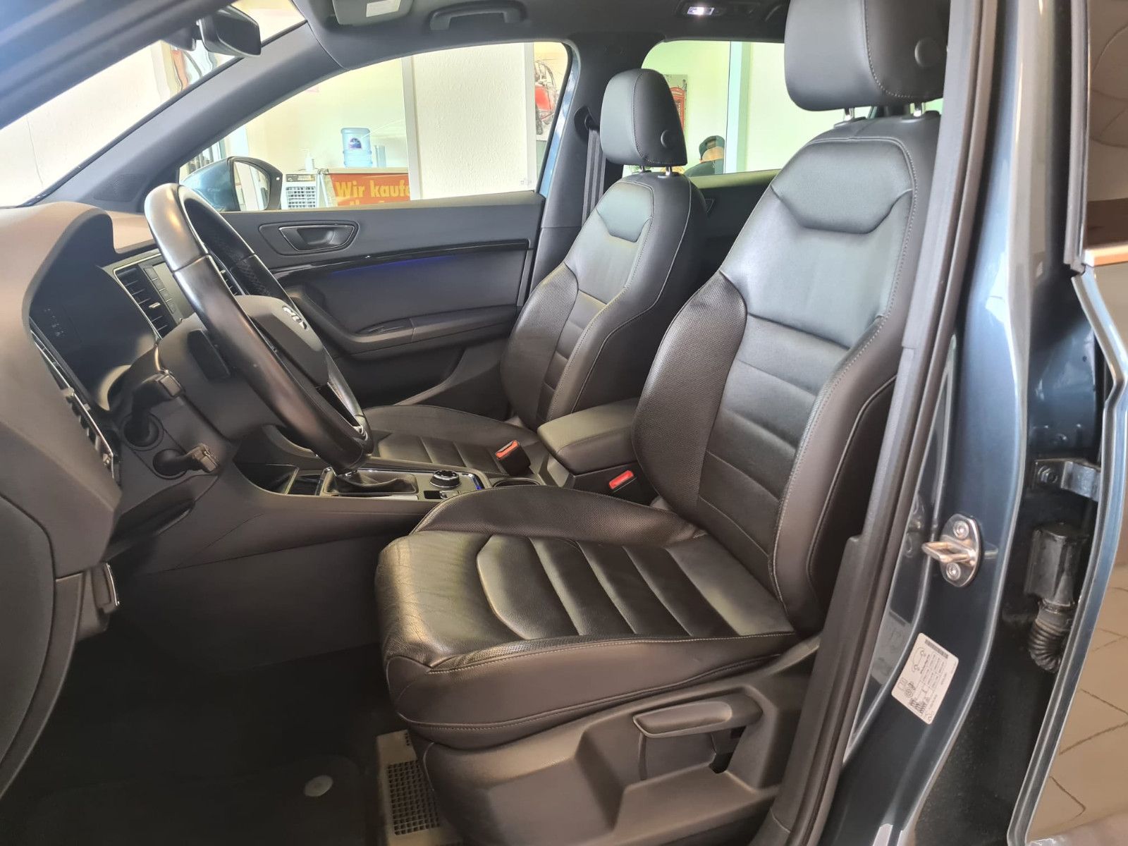 Fahrzeugabbildung SEAT Ateca Xcellence 4Drive / LED / NAVI / KAMERA