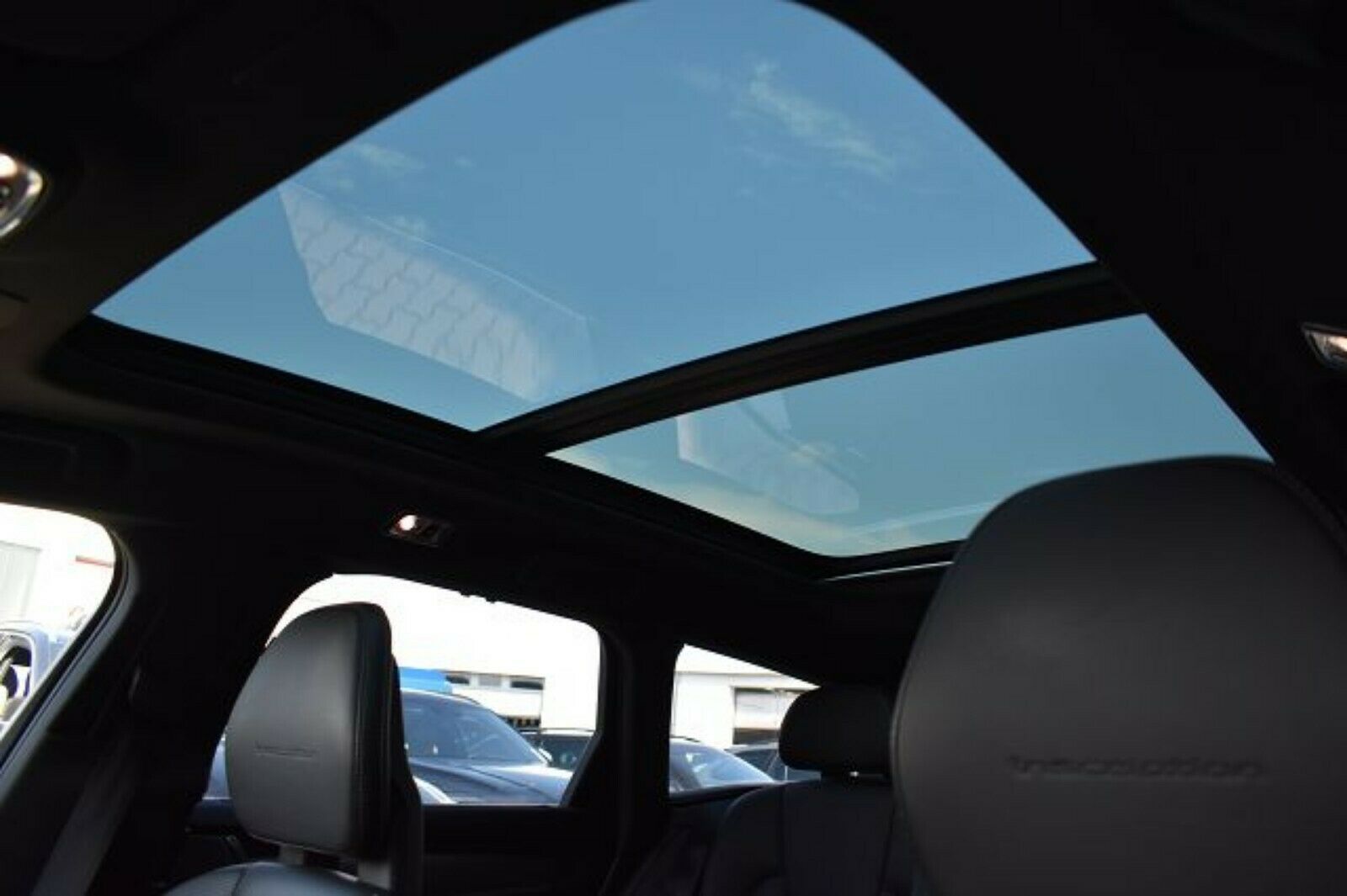Fahrzeugabbildung Volvo V90*D5*Inscription*PANO*B&W*LED*NAVI*Mietkauf