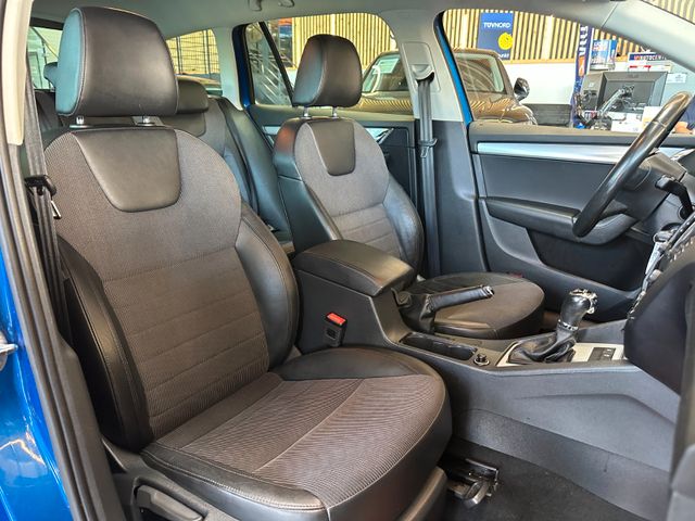 MYAUTOCENTER – Gebraucht- und Jahreswagen mit Werkstattservice in Pfaffenhofen Skoda Octavia *Service:NEU*TEMPO*SitzHZ*PDC*2-ZONEN*