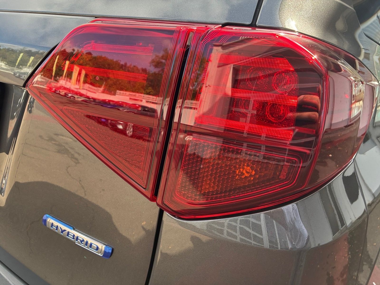 Fahrzeugabbildung Suzuki Vitara 1.4 4x2 Comfort+ Kamera,LED,Navi,PDC,Pano