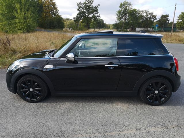 MINI Cooper S  *Pano* Leder* PDC* Navi*