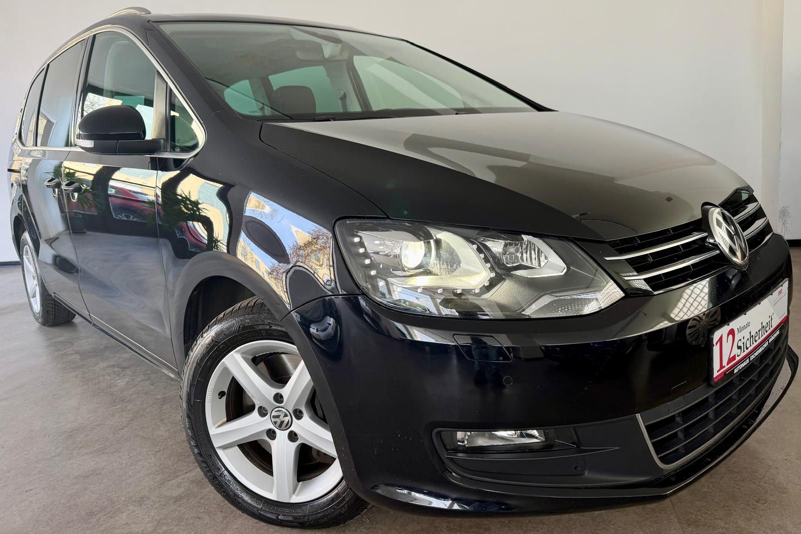 Volkswagen Sharan - 1