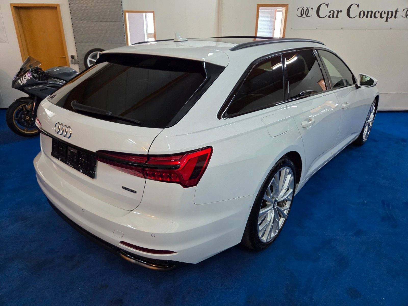 Audi A6 Avant 50 TDI quattro Massage Pano VOLL foto 4