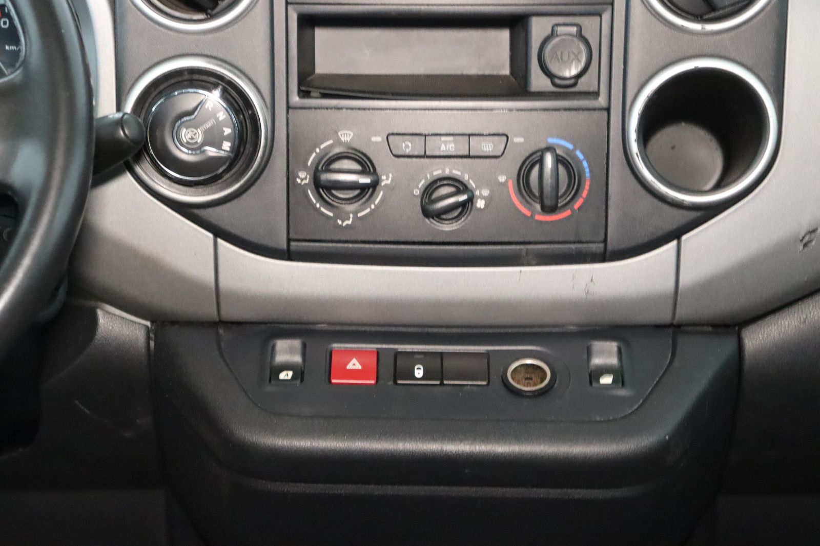 Fahrzeugabbildung Citroën Berlingo Kombi 1.5 d Multispace * Service neu *