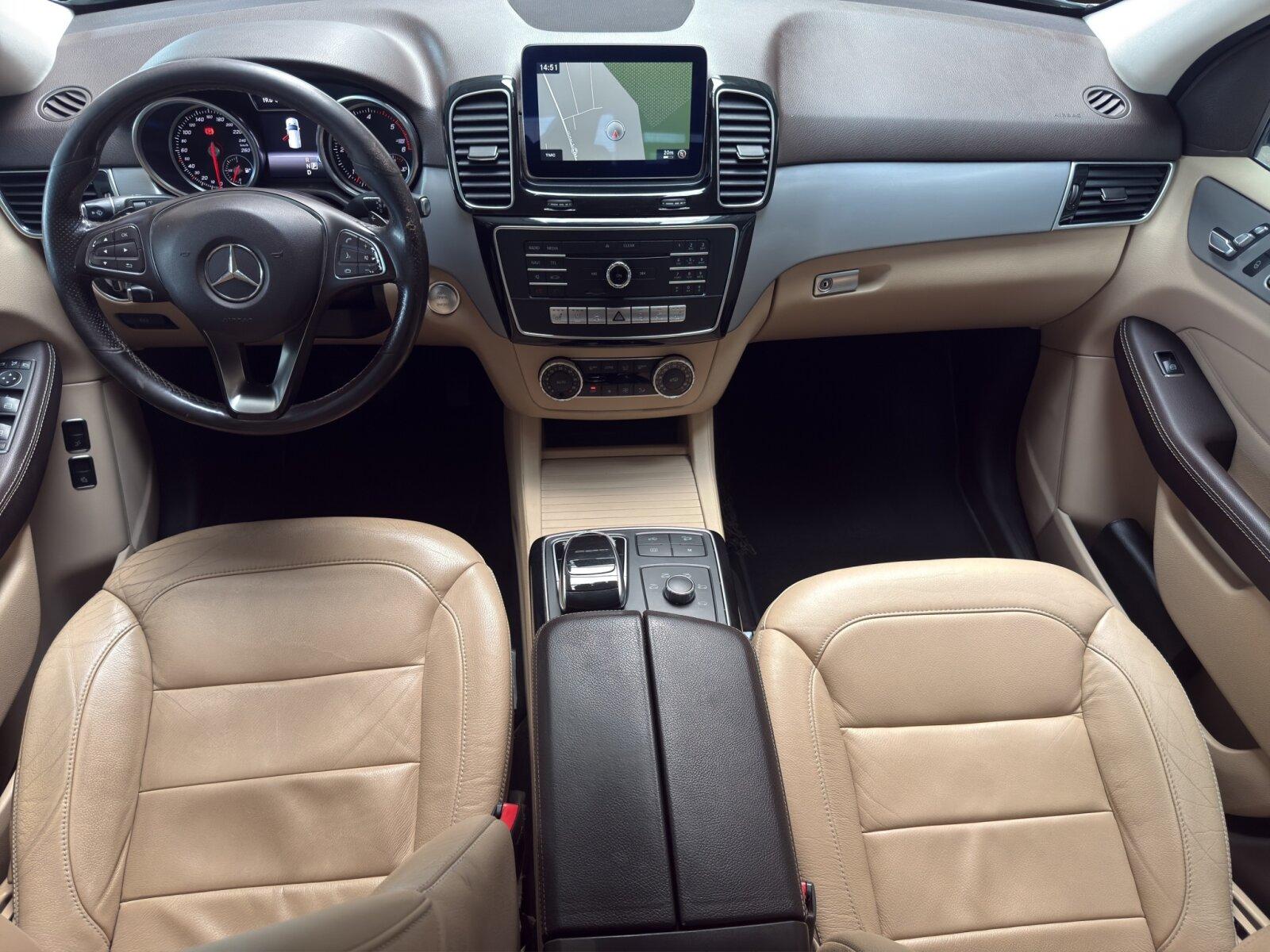 Mercedes-Benz GLE 350d*4MATIC*COMAND*AHK* Standheizung*LED*RFK