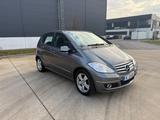 Mercedes-Benz A 200 ELEGANCE Special Edition ELEGANCE - Mercedes-Benz A 200: Van