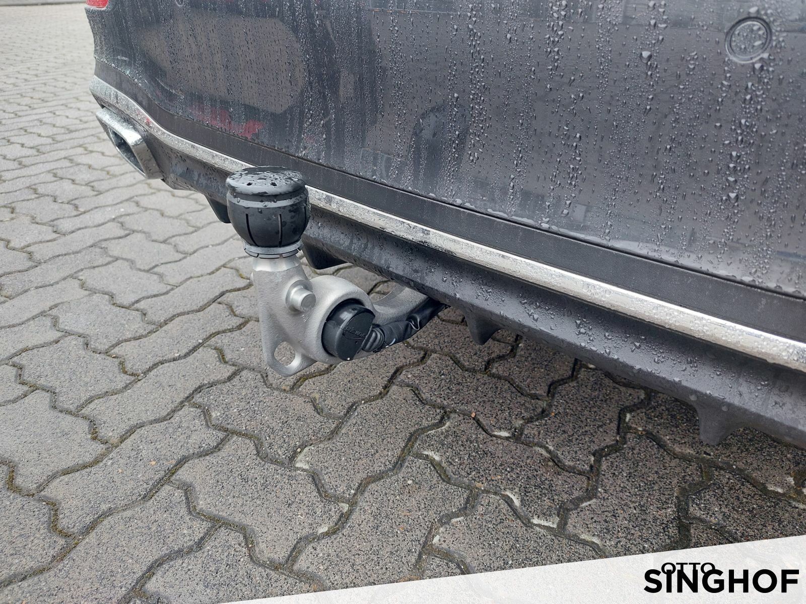 Fahrzeugabbildung Mercedes-Benz C 220 d AMG eff.3,99%+AHK+LED+Distronic+360+TOTW