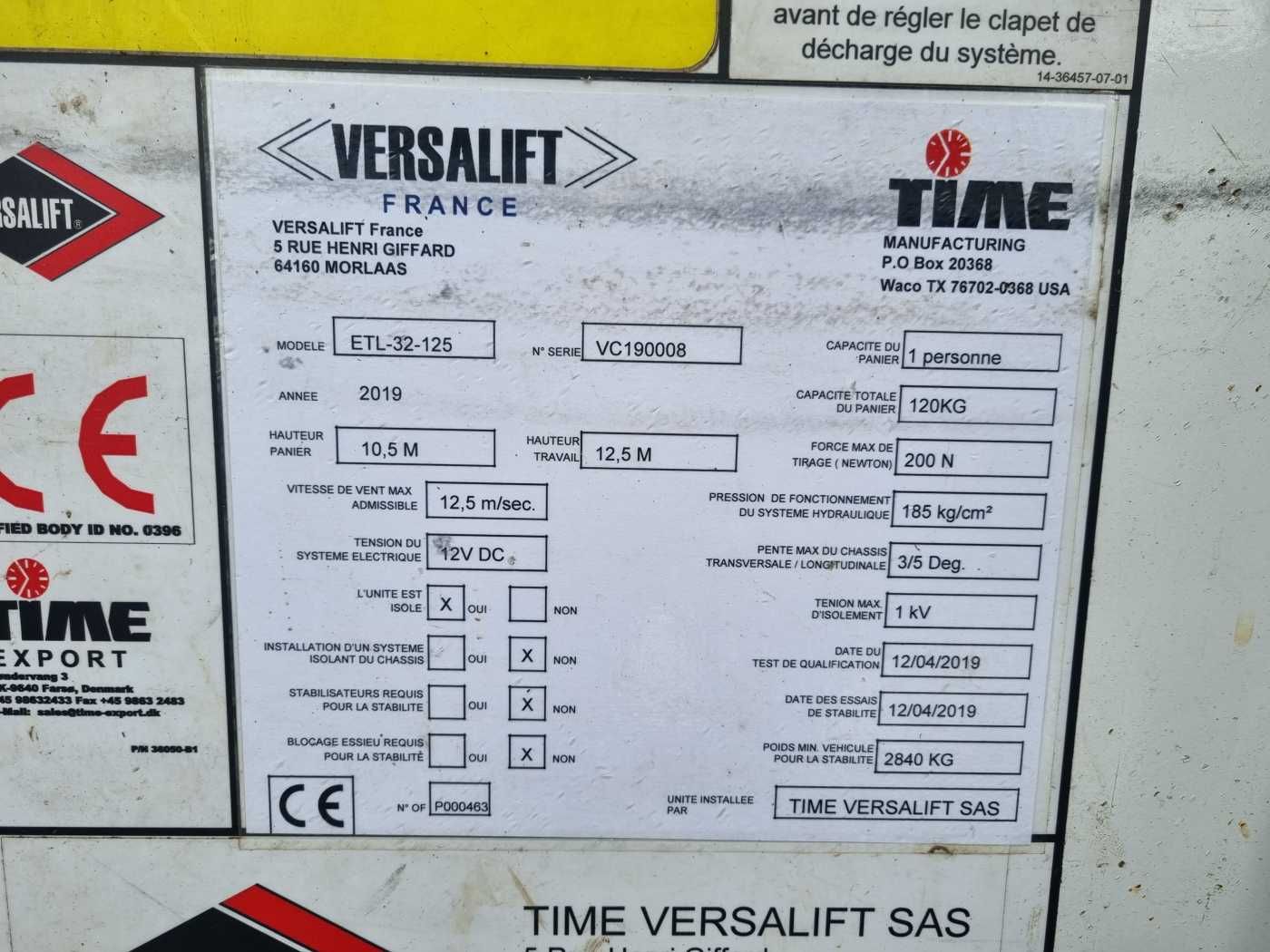 Fahrzeugabbildung Renault Master 2.3 dCi / VERSALIFT ETL-32, 12,5m