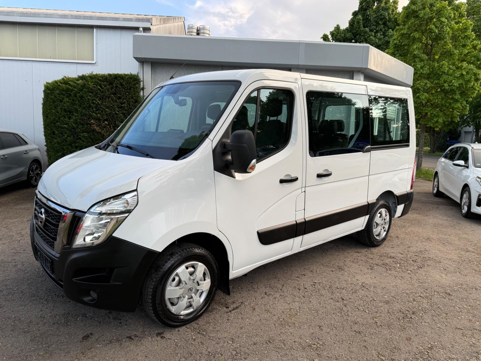 Nissan NV400  L1H1 2,8t PRO!9 sitze!Kamera!2 Schiebetür