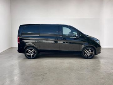 Mercedes V 250 - 3