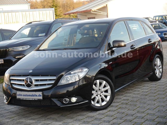 Mercedes-Benz B 180 Navigation/Tempo/PTS/SHZ