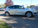 Renault Megane III 1,2 Paris de Luxe Navi SHZ Klima - gebrauchte Renault Megane aus dem Jahr 2014