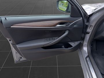 BMW 520 - 10