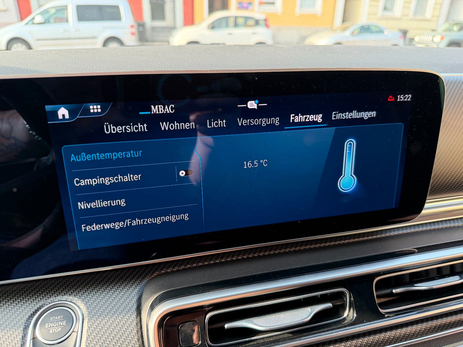 Fahrzeugabbildung Mercedes-Benz V300 d MARCO POLO AMG LINE VOLL NIVELLIERUNG