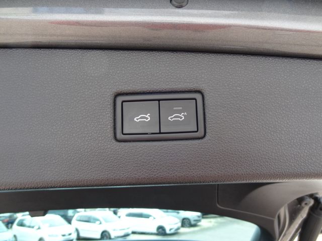 Fahrzeugabbildung Volkswagen Tiguan Highline/2xR-Line/4Motion/1.Hd/360Kam/AHK